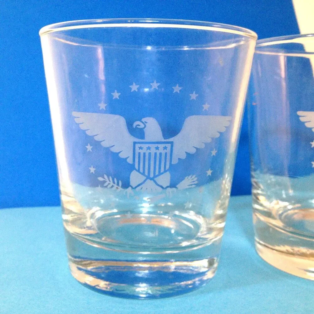 2 Vintage Eagle Bourbon Rocks Glass Barware 10 oz 4